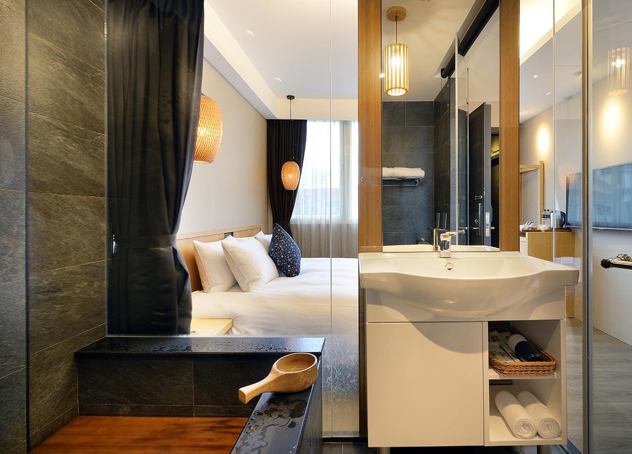 Yunoyado Onsen Hot Spring Hotel -Xinyi Branch Jiaoxi Exteriör bild