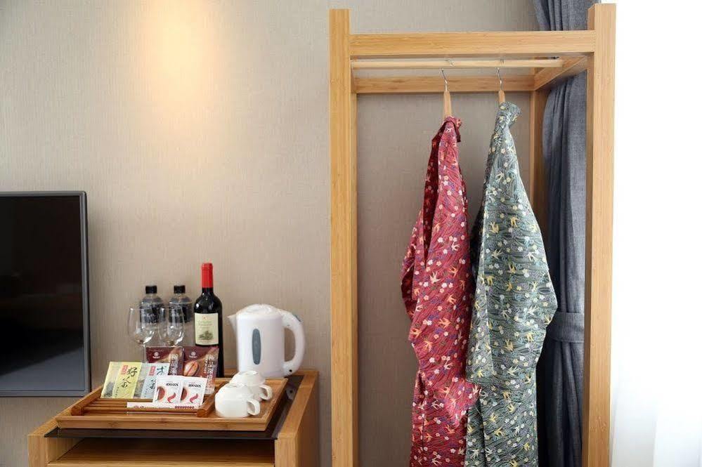Yunoyado Onsen Hot Spring Hotel -Xinyi Branch Jiaoxi Exteriör bild